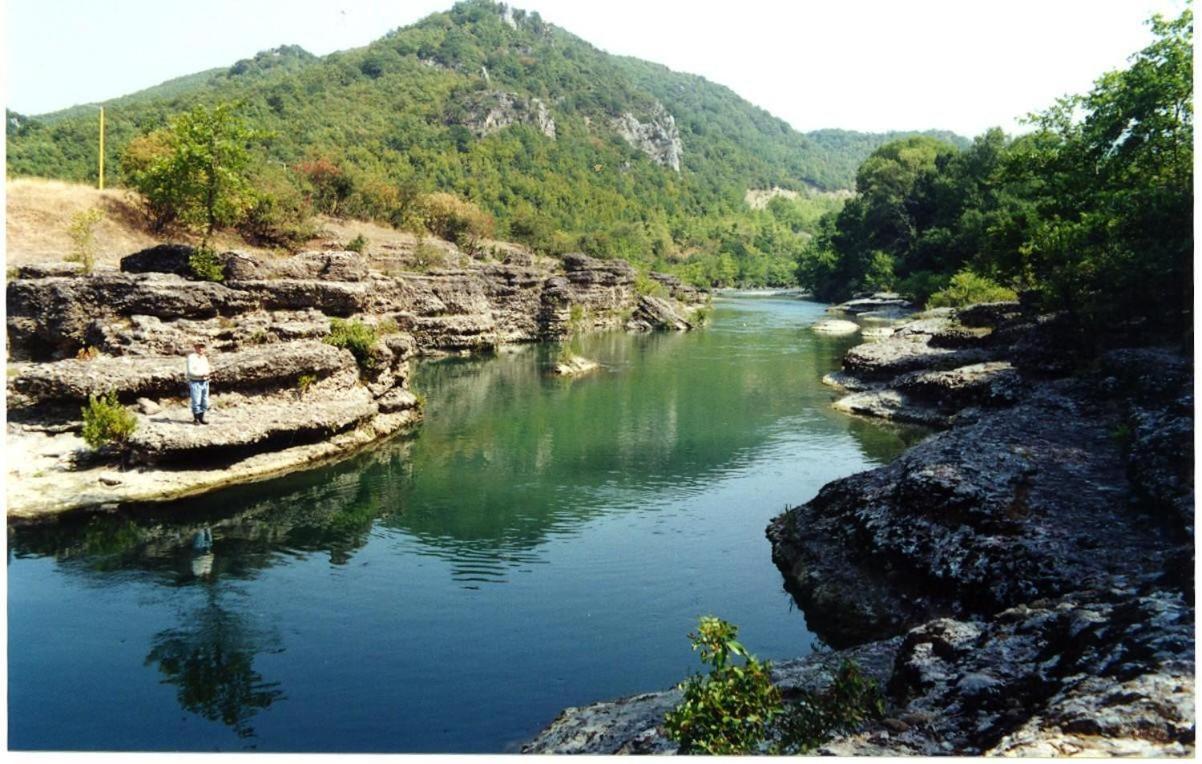 Bourazani Wild Life Resort 코니차 외부 사진