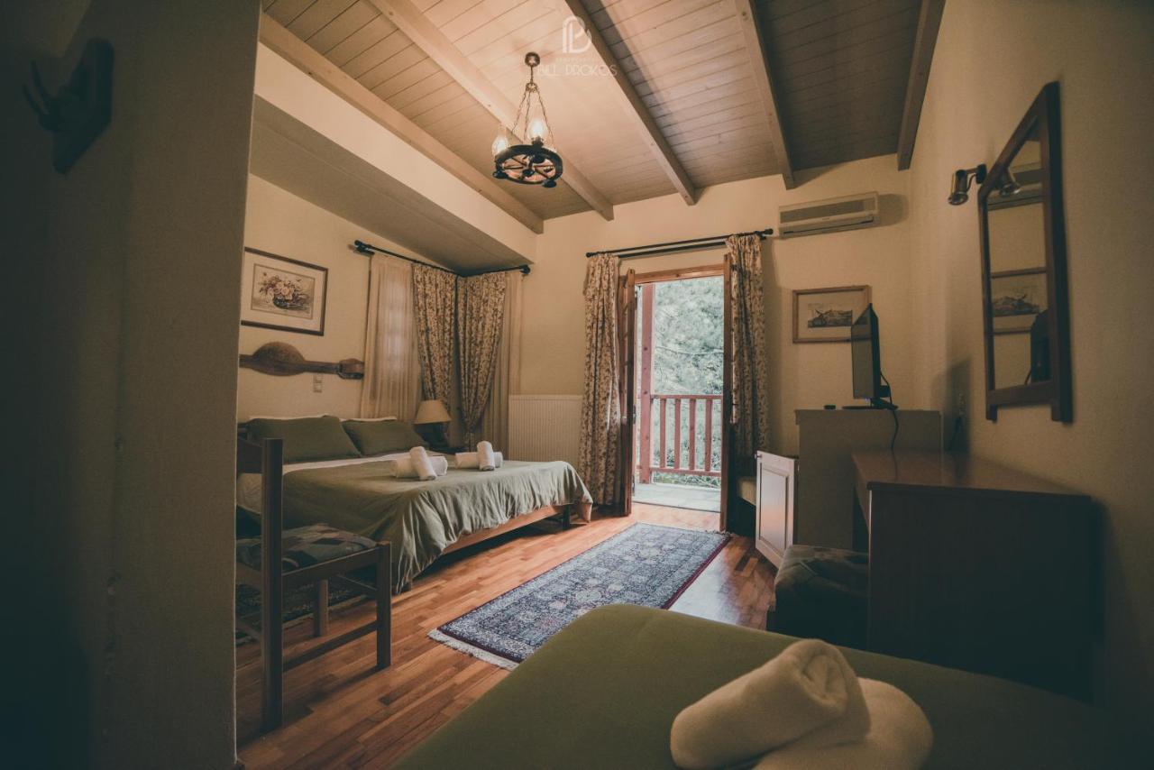 Bourazani Wild Life Resort 코니차 외부 사진